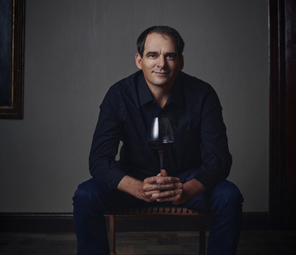 5 vrae aan … Samuel Viljoen, Keldermeester by Nederburg